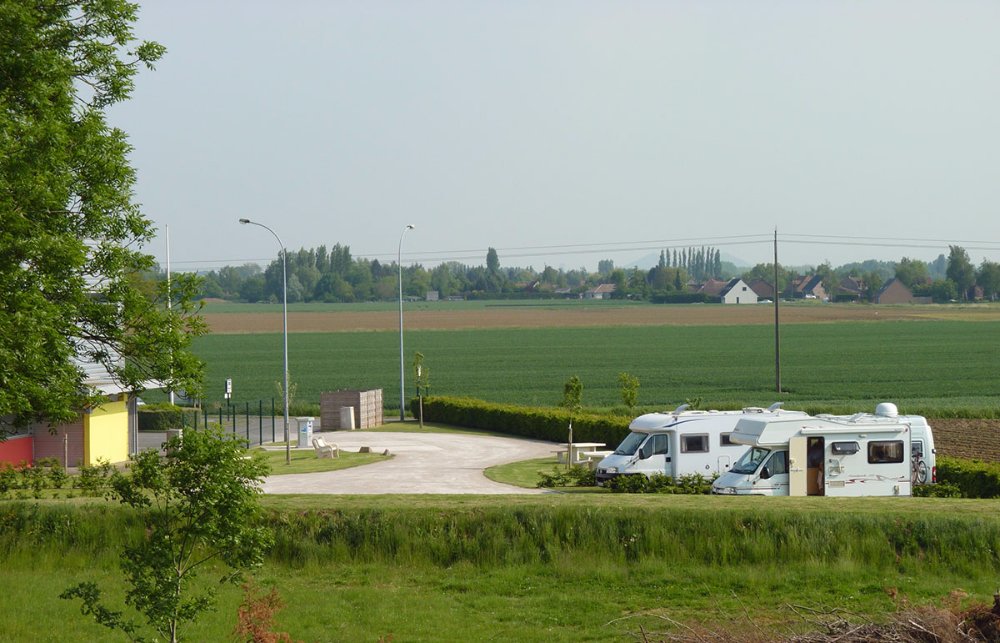 Aire camping-car  Richebourg (62136) - Photo 1